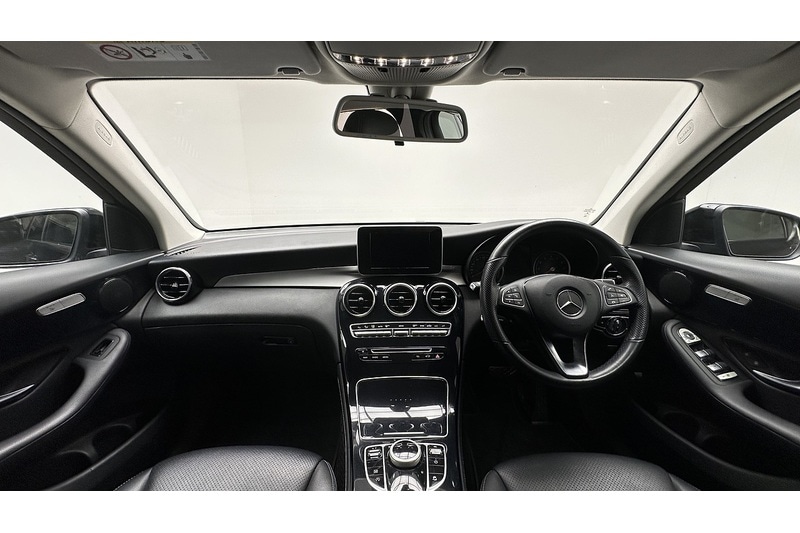 Used Mercedes-Benz GLC 2019 for sale - 78213123: Photo 2