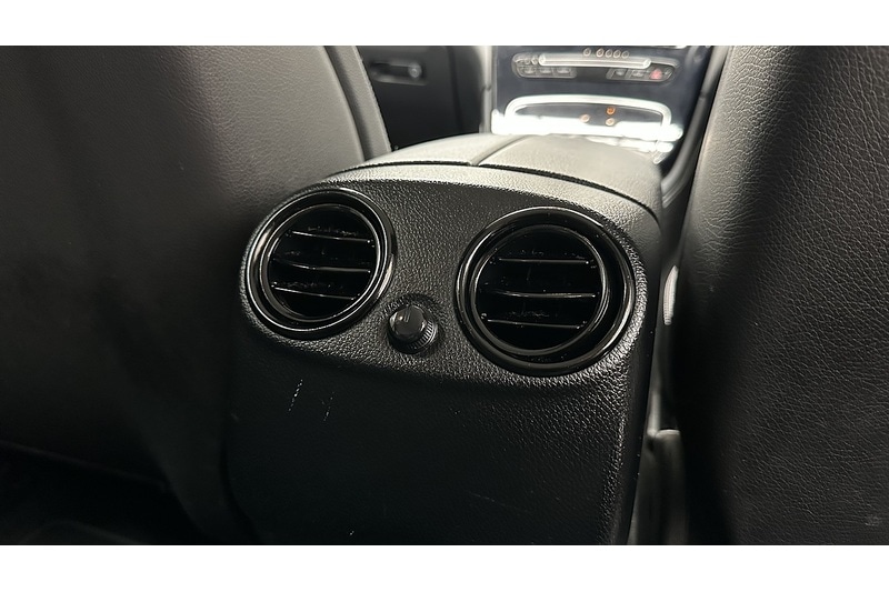 Used Mercedes-Benz GLC 2019 for sale - 78213123: Photo 28