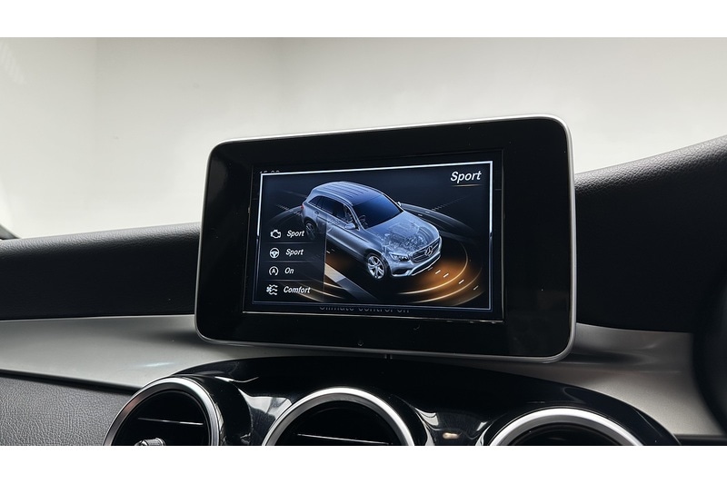 Used Mercedes-Benz GLC 2019 for sale - 78213123: Photo 44