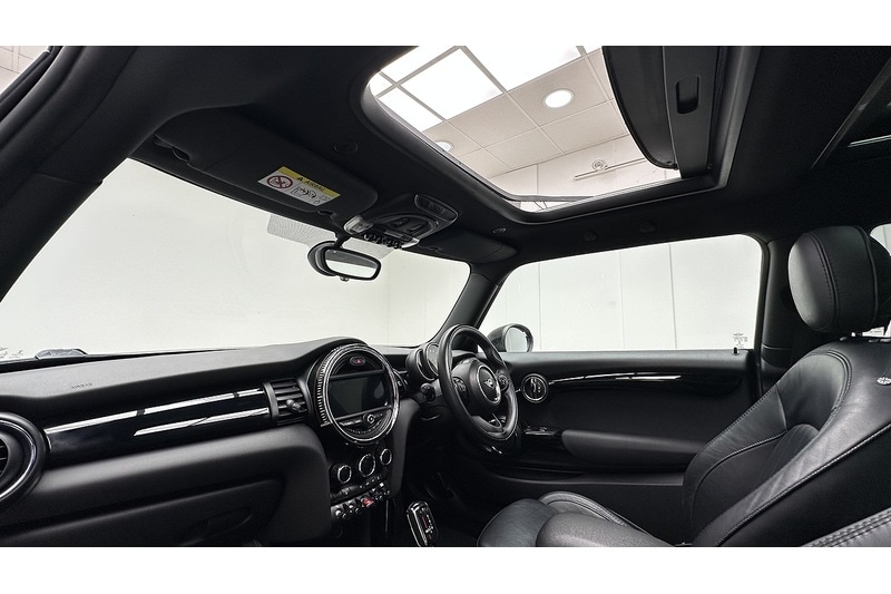 Used MINI Hatch 2018 for sale - 77530326: Photo 24