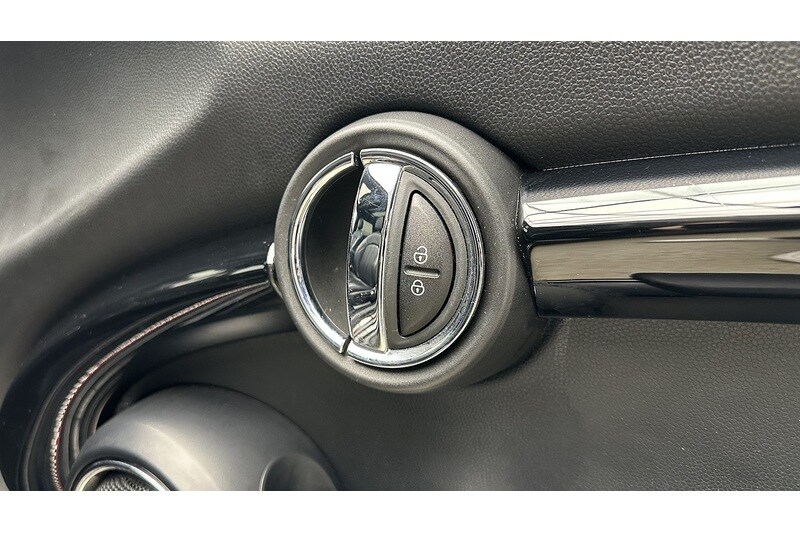 Used MINI Hatch 2018 for sale - 77530326: Photo 32