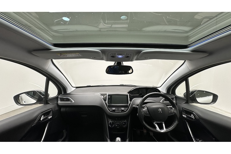 Used Peugeot 208 2016 for sale - 77846481: Photo 2