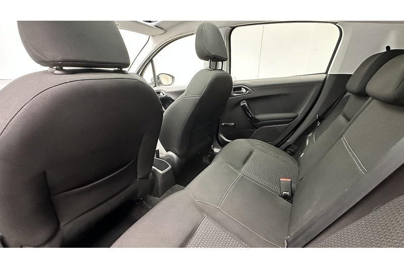 Used Peugeot 208 2016 for sale - 77846481: Photo 23