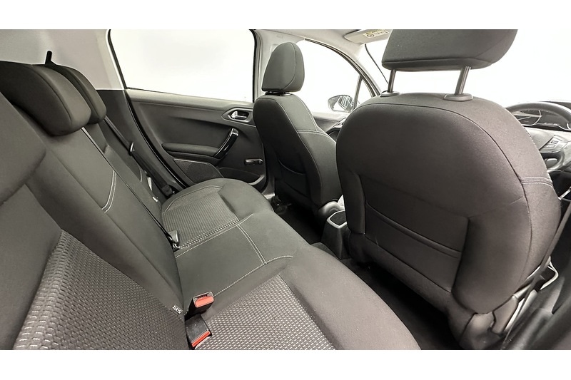 Used Peugeot 208 2016 for sale - 77846481: Photo 26