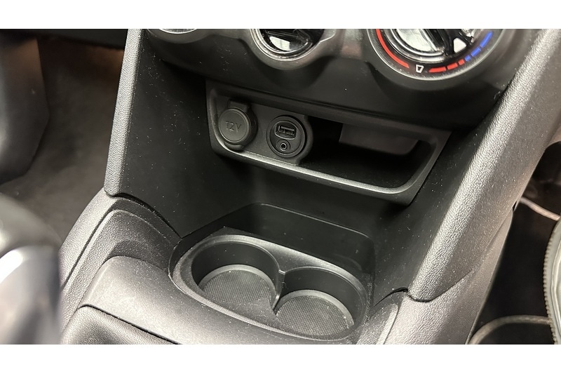 Used Peugeot 208 2016 for sale - 77846481: Photo 45