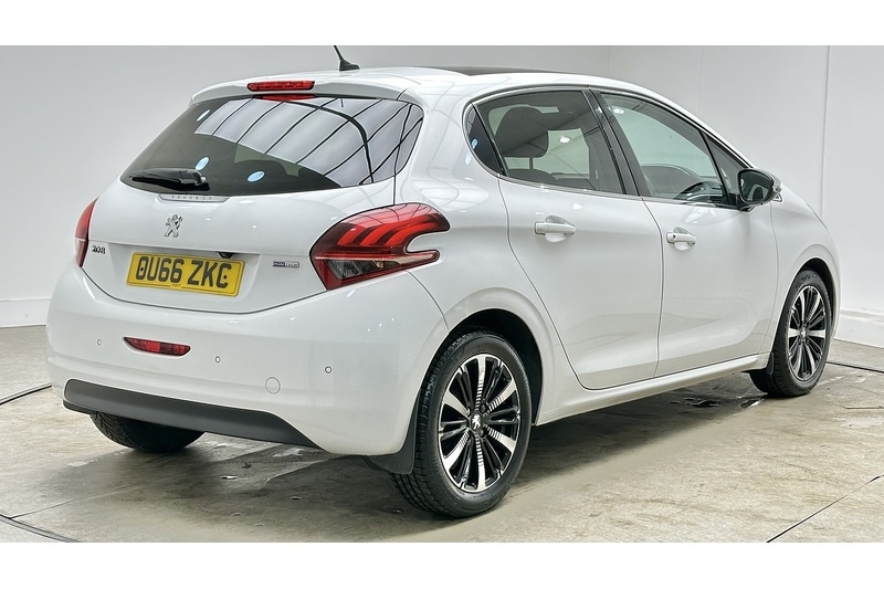 Used Peugeot 208 2016 for sale - 77846481: Photo 9