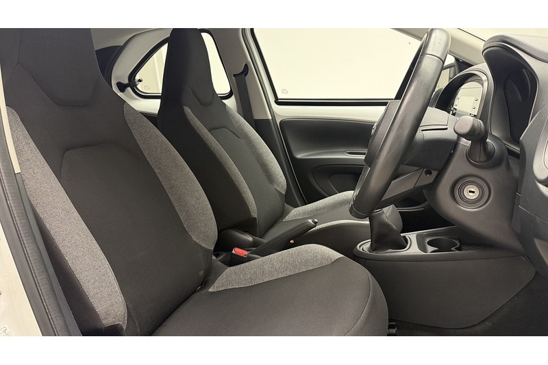 Used Toyota Aygo X 2023 for sale - 77027599: Photo 17