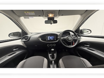 Used Toyota Aygo X 2023 for sale - 77027599: Photo
