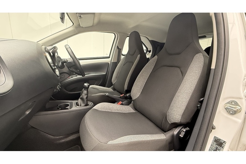 Used Toyota Aygo X 2023 for sale - 77027599: Photo 37