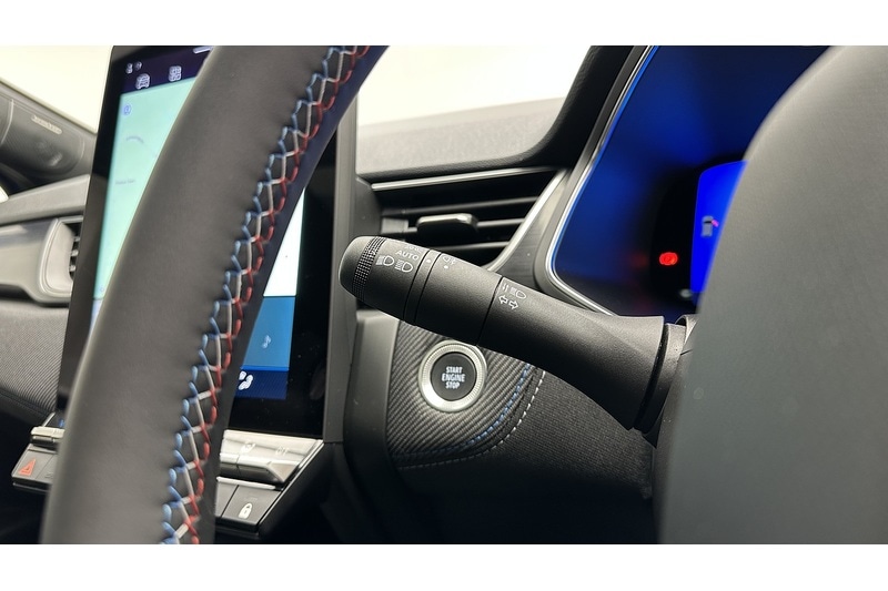 Used Renault Other 2024 for sale - 77140252: Photo 41