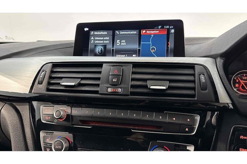 Used BMW 4 Series 2018 for sale - 76784305: Photo 41