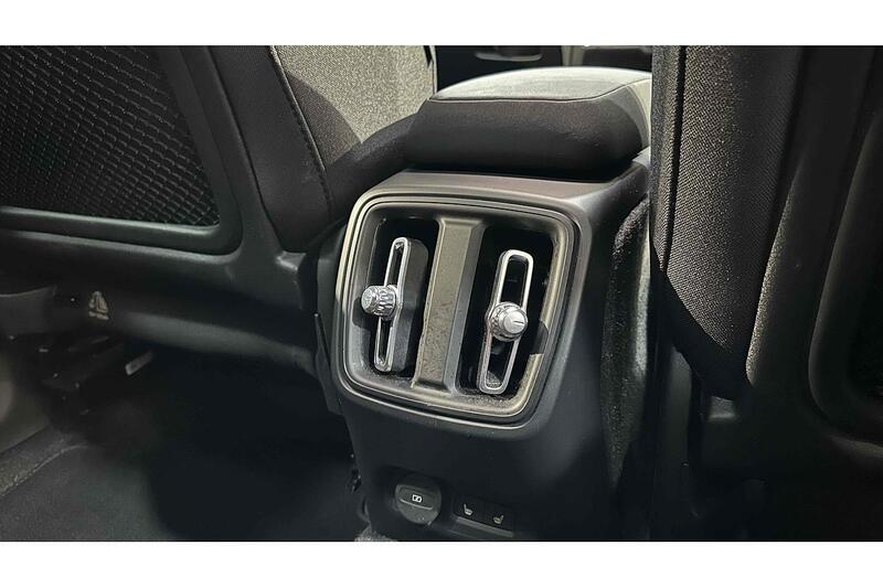 Used Volvo C40 2023 for sale - 76784341: Photo 30