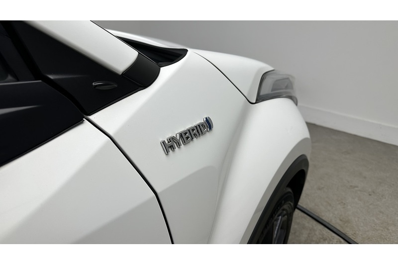 Used Toyota C-HR 2018 for sale - 77159052: Photo 18