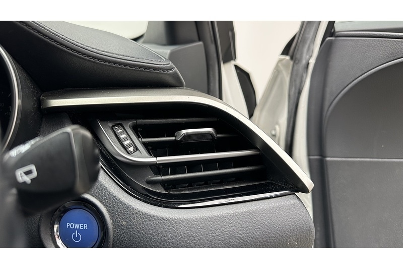 Used Toyota C-HR 2018 for sale - 77159052: Photo 30