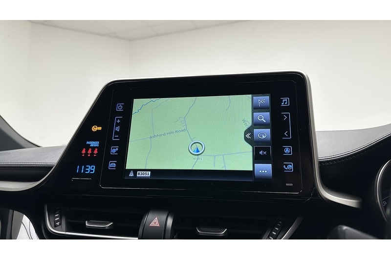 Used Toyota C-HR 2018 for sale - 77159052: Photo 38