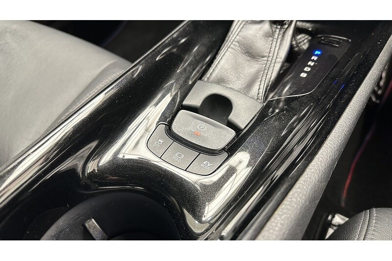 Used Toyota C-HR 2018 for sale - 77159052: Photo 45