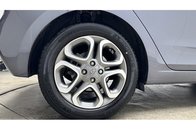 Used Hyundai i20 2019 for sale - 76784296: Photo 19