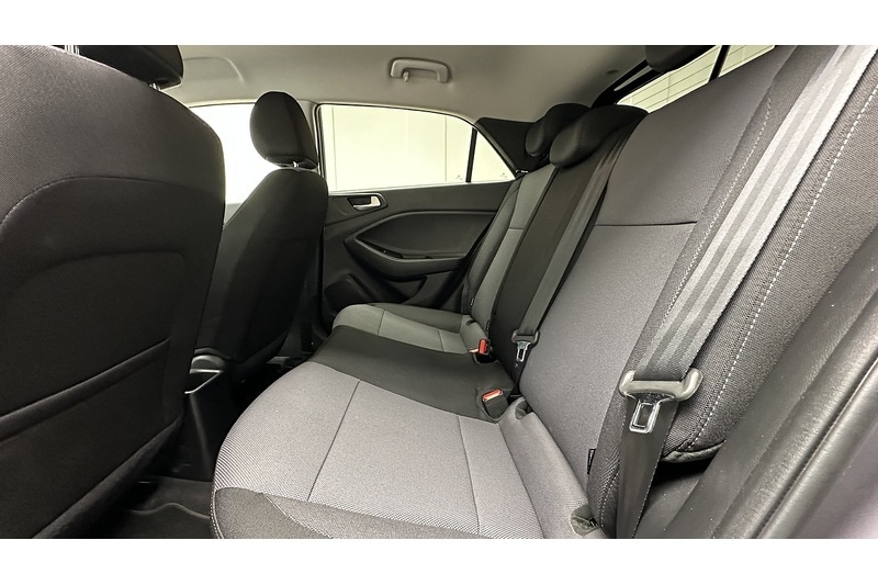 Used Hyundai i20 2019 for sale - 76784296: Photo 24