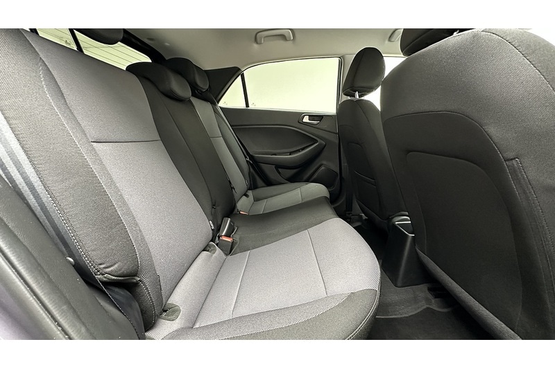 Used Hyundai i20 2019 for sale - 76784296: Photo 26