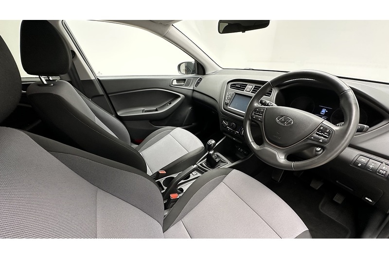Used Hyundai i20 2019 for sale - 76784296: Photo 29