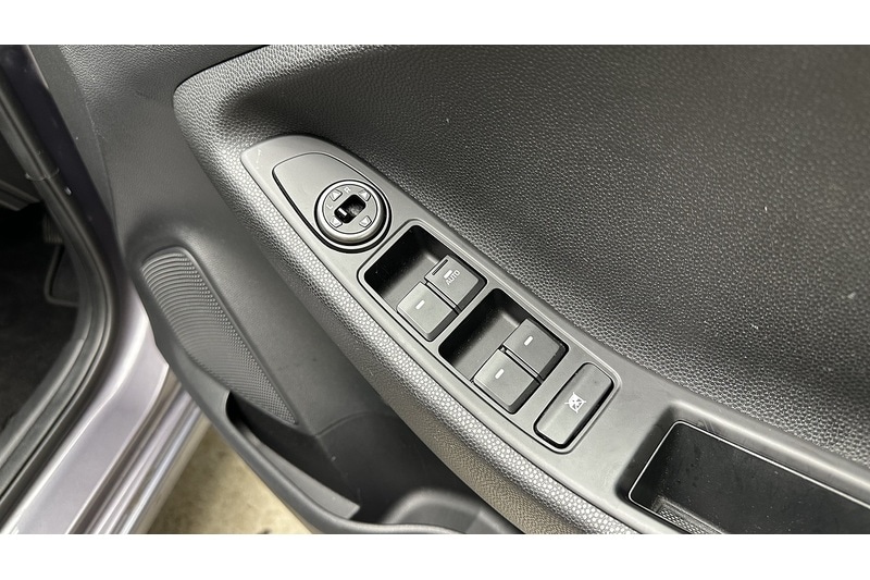 Used Hyundai i20 2019 for sale - 76784296: Photo 31