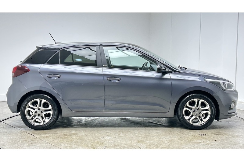 Used Hyundai i20 2019 for sale - 76784296: Photo 6