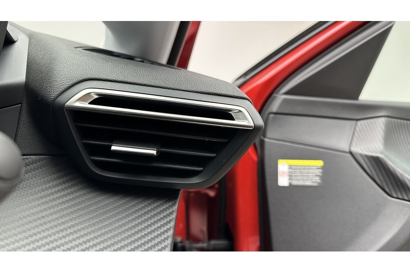 Used Peugeot E-208 2023 for sale - 77776336: Photo 28