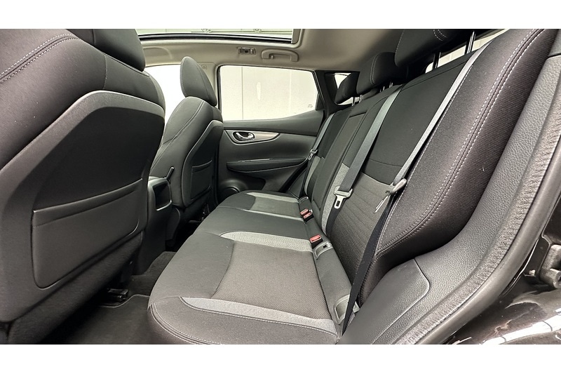 Used Nissan Qashqai 2018 for sale - 76784380: Photo 25