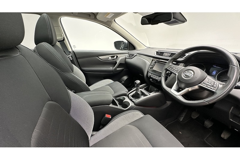 Used Nissan Qashqai 2018 for sale - 76784380: Photo 32