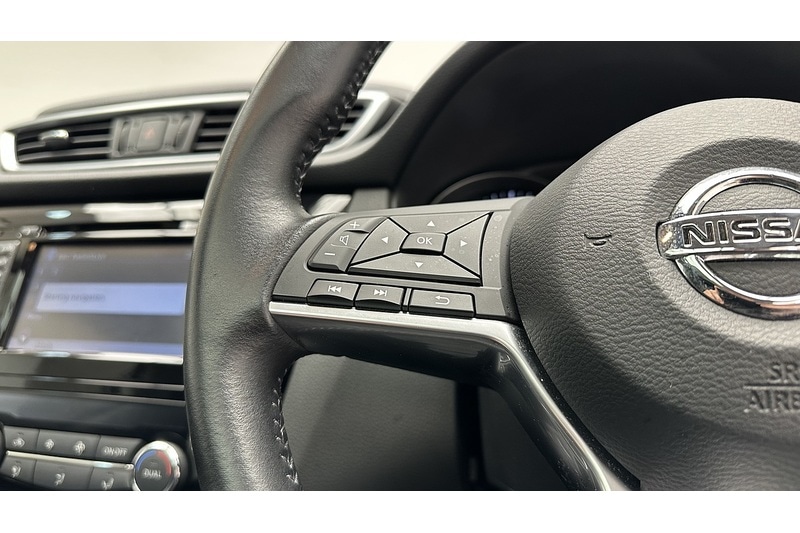 Used Nissan Qashqai 2018 for sale - 76784380: Photo 42