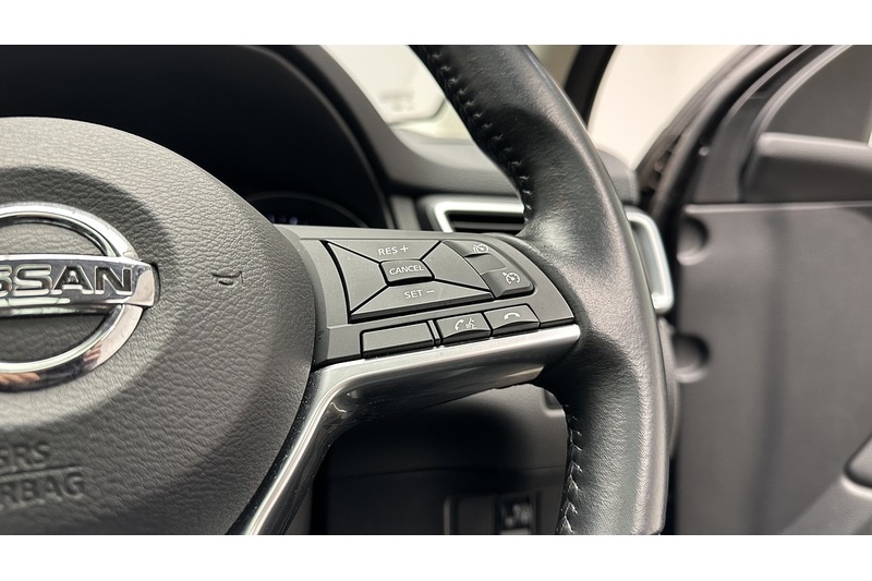 Used Nissan Qashqai 2018 for sale - 76784380: Photo 43