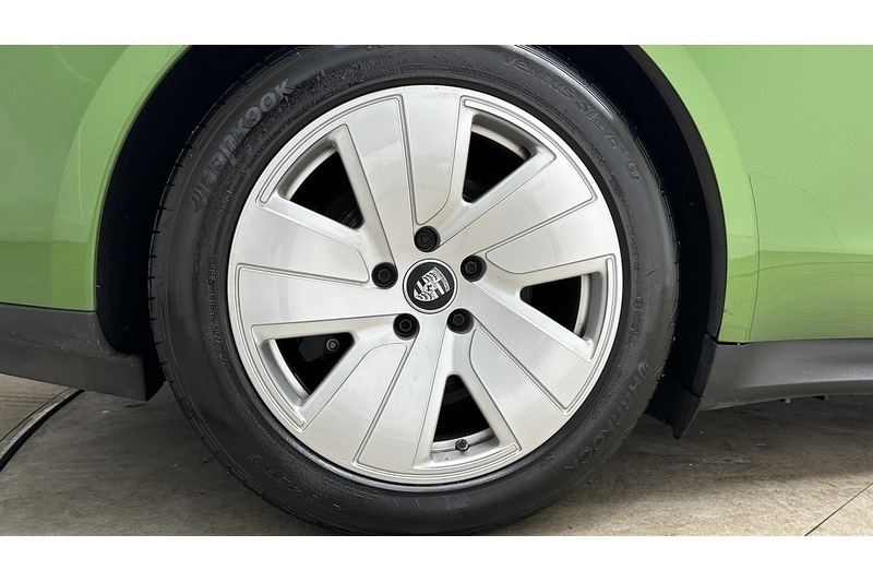 Used Porsche Taycan 2023 for sale - 78031139: Photo 15