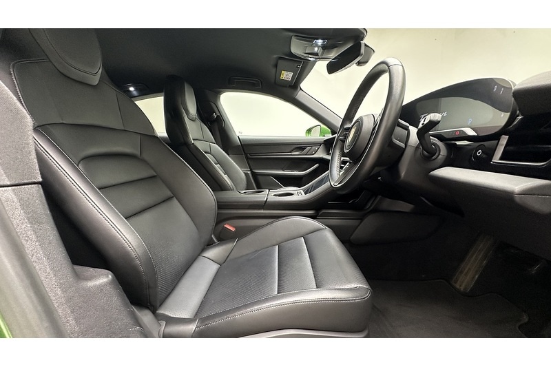 Used Porsche Taycan 2023 for sale - 78031139: Photo 25