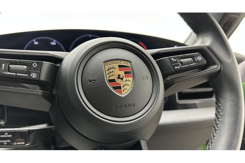 Used Porsche Taycan 2023 for sale - 78031139: Photo 37