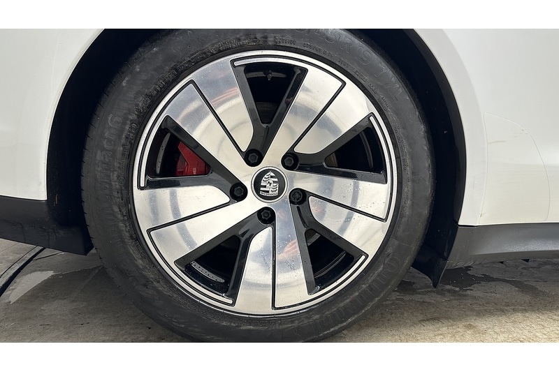 Used Porsche Taycan 2022 for sale - 76784422: Photo 17