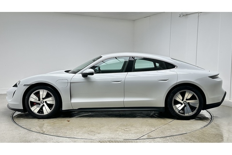 Used Porsche Taycan 2022 for sale - 76784422: Photo 8