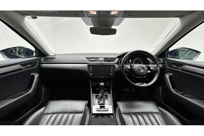 Used Skoda Superb 2020 for sale - 77609563: Photo 2