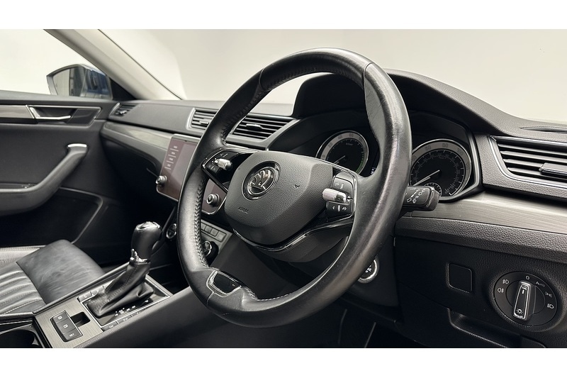 Used Skoda Superb 2020 for sale - 77609563: Photo 28