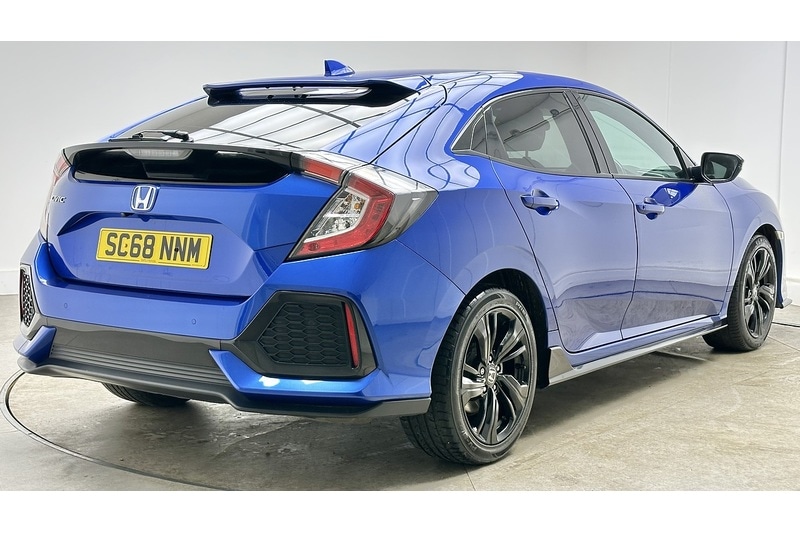 Used Honda Civic 2018 for sale - 78197533: Photo 9