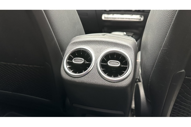 Used Mercedes-Benz CLA 2022 for sale - 77846474: Photo 31