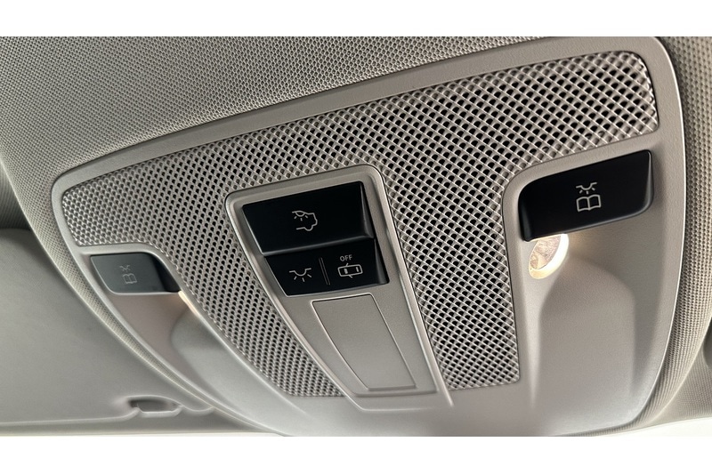 Used Mercedes-Benz GLA 2019 for sale - 78045108: Photo 45