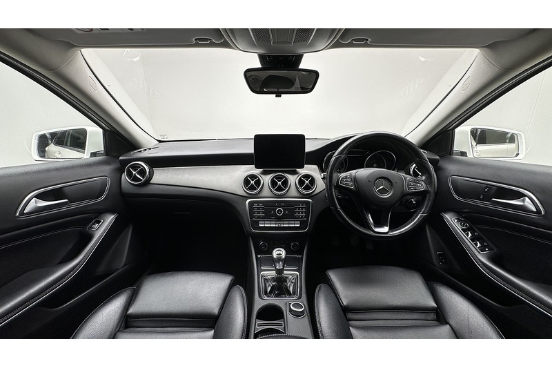 Used Mercedes-Benz GLA for sale - 77821932: Photo 2