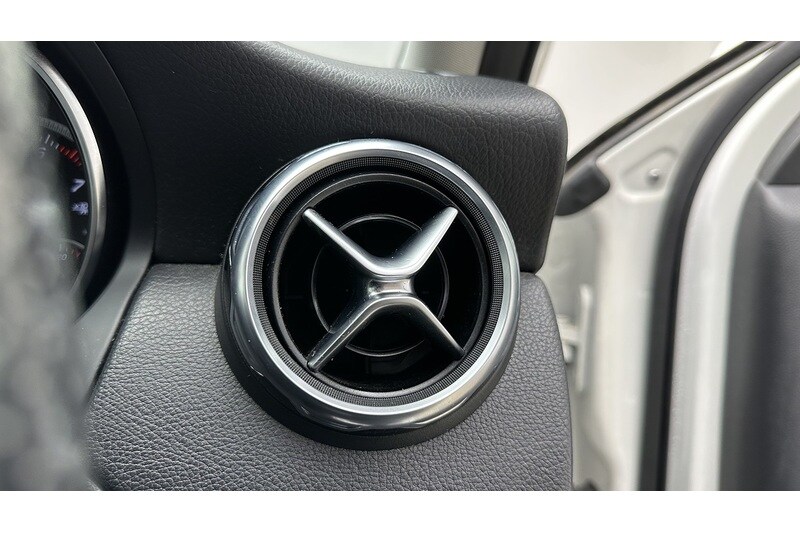 Used Mercedes-Benz GLA for sale - 77821932: Photo 30