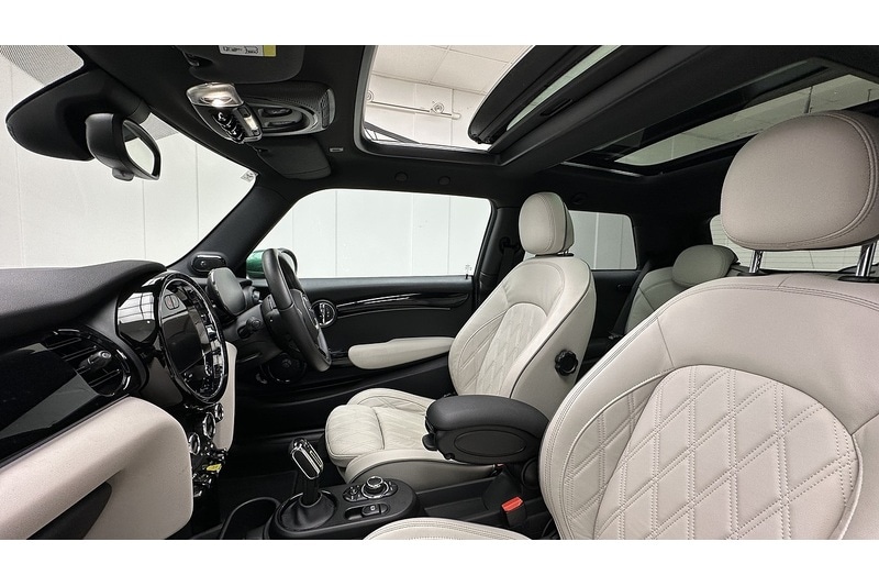 Used MINI Hatch 2022 for sale - 77594938: Photo 25