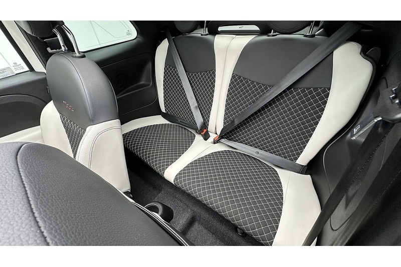 Used Fiat 500C 2019 for sale - 76910740: Photo 26