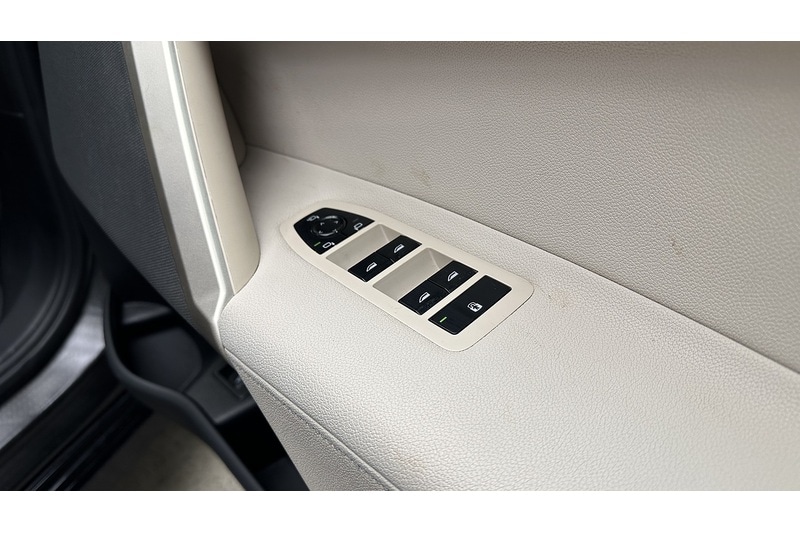 Used BMW iX for sale - 76969779: Photo 36