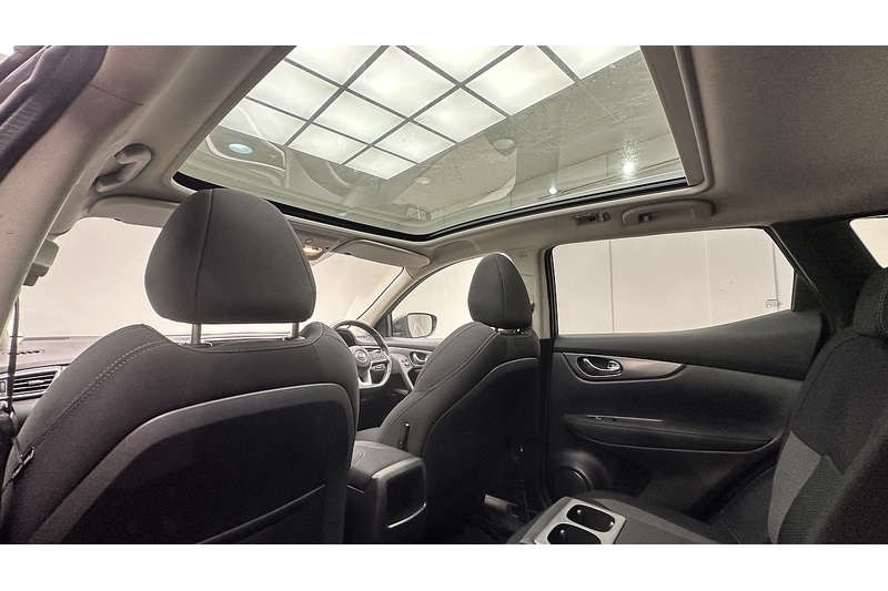 Used Nissan Qashqai 2018 for sale - 77781167: Photo 25