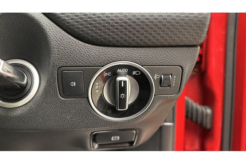 Used Mercedes-Benz A-Class 2017 for sale - 78129529: Photo 33