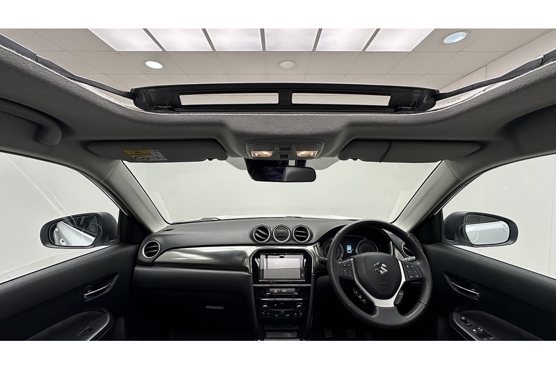 Used Suzuki Vitara 2023 for sale - 77272373: Photo 2