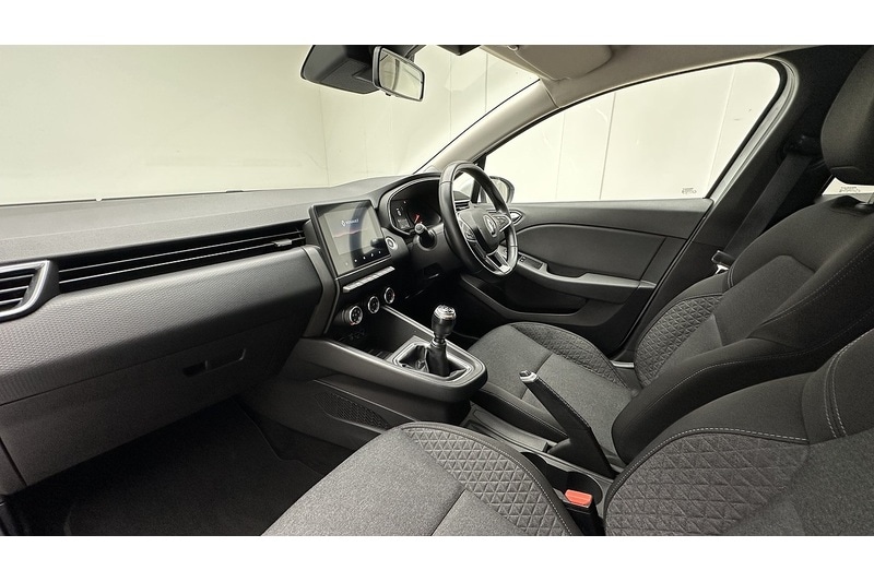 Used Renault Clio 2021 for sale - 76784345: Photo 20